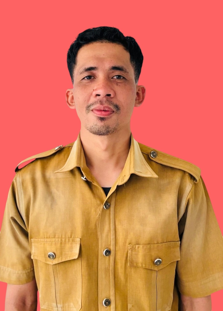 Kaur Administrasi Bontosunggu WAHYUDIN FAHRI